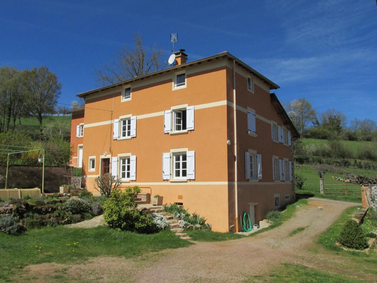Bed and Breakfast La Vache Sur Le Toit Montagny  Exterior foto