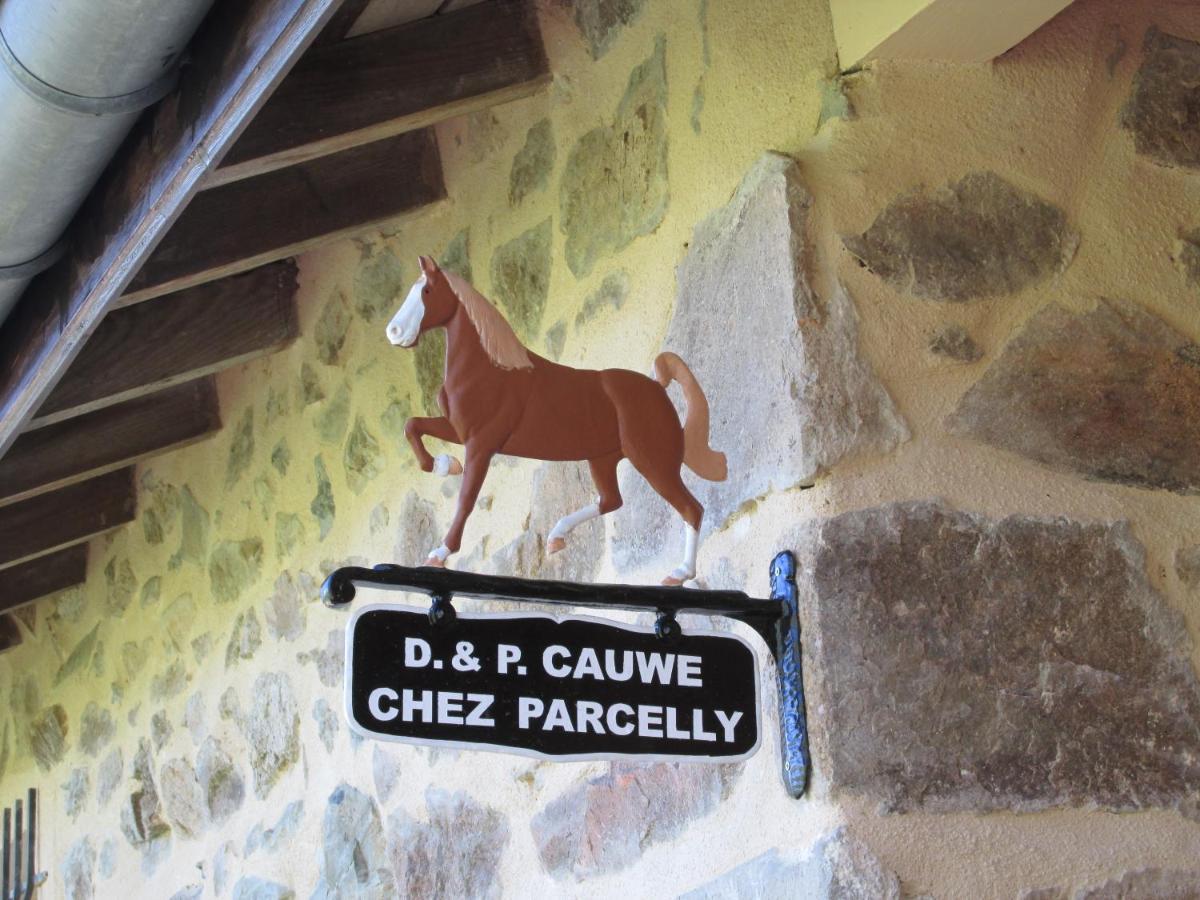 Bed and Breakfast La Vache Sur Le Toit Montagny  Exterior foto